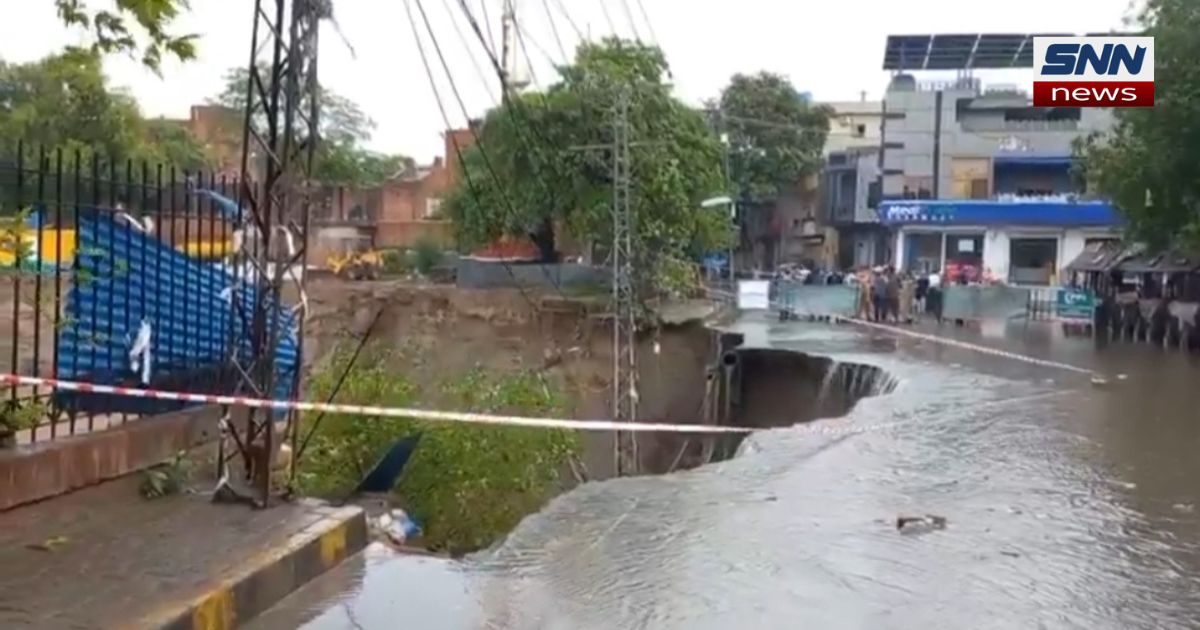 لاہور میں چند گھنٹوں کی بارش نے تباہی مچا دی