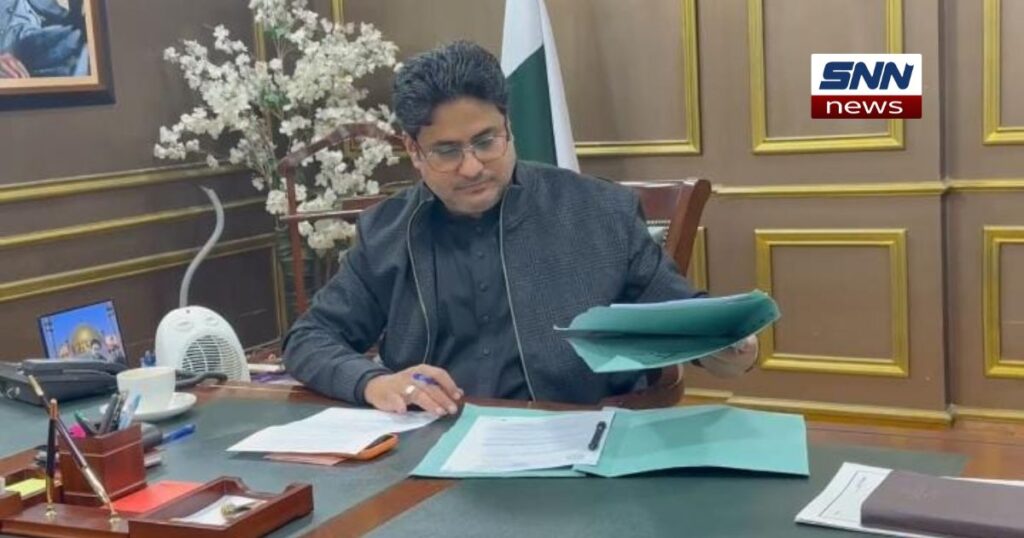 دادو گورکھ ہلز ملازمین سے ڈپٹی کمشنر کی ملاقات