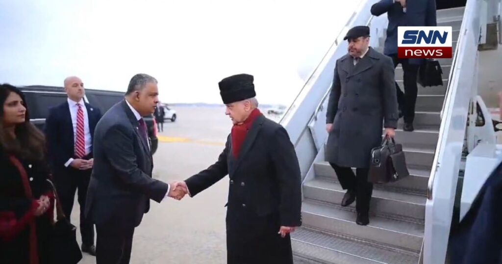 وزیرِ اعظم شہباز شریف امریکی صدر ڈونلڈ ٹرمپ کی دعوت پر بورڈ آف پیس اجلاس میں شرکت کیلئے واشنگٹن پہنچتے ہوئے۔