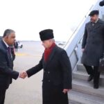 وزیرِ اعظم شہباز شریف امریکی صدر ڈونلڈ ٹرمپ کی دعوت پر بورڈ آف پیس اجلاس میں شرکت کیلئے واشنگٹن پہنچتے ہوئے۔