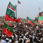 "فیض آباد، راولپنڈی میں بند دکانیں اور سنسان ٹرانسپورٹ اڈہ"