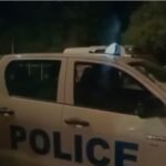 شاہکوٹ میں پولیس کی گاڑی، مقامی تھانے کے باہر کھڑی، علامتی تصویر